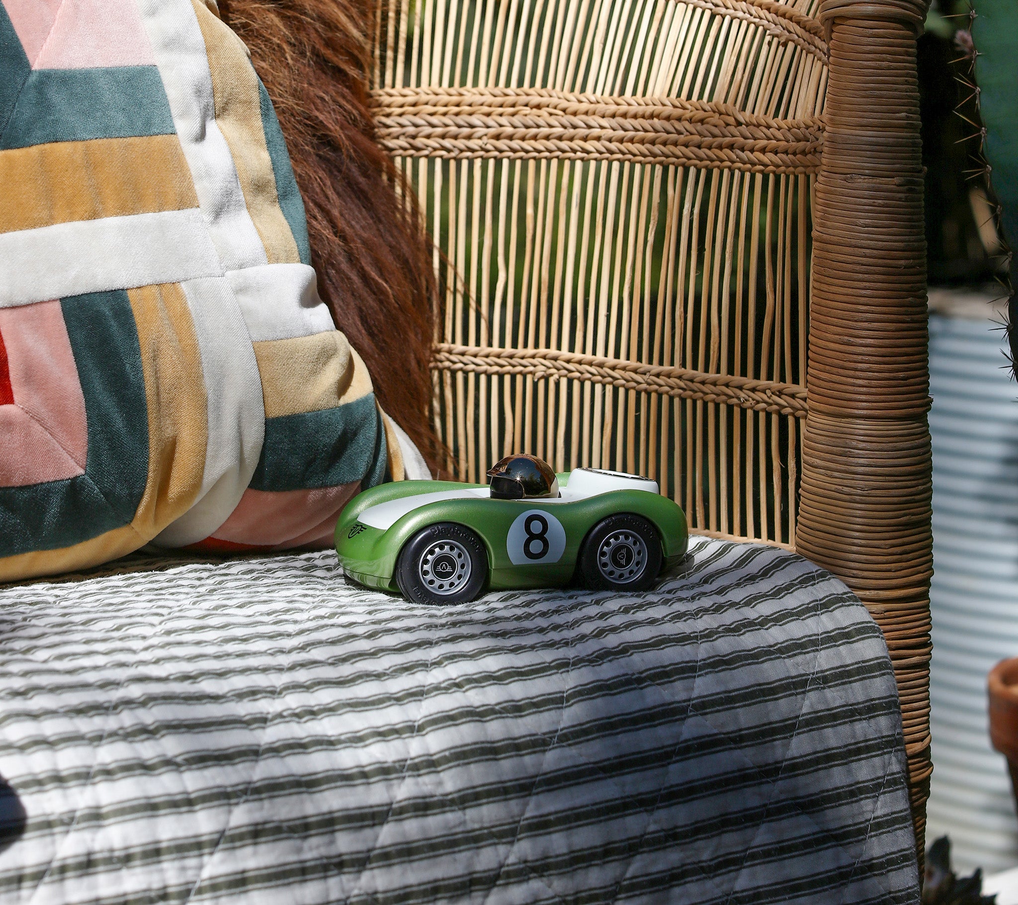 Playforever VV104 Viglietta Birdy - Metallic Green Car